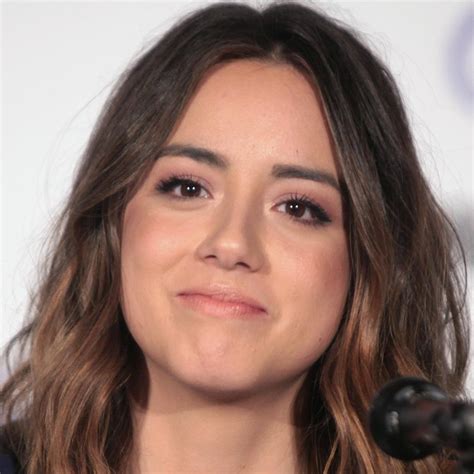 chloe bennet real name